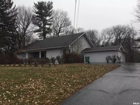 809 N Main St, Anna, IL 62906 photo 3