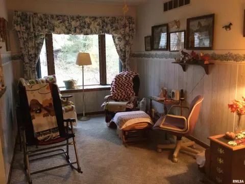 809 N Main St, Anna, IL 62906 photo 11