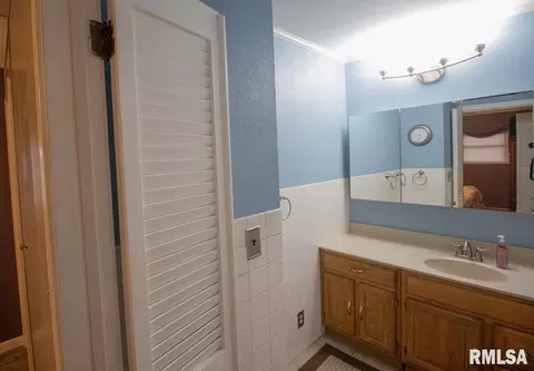 605 Sara Dr, Centralia, IL 62801 photo 26