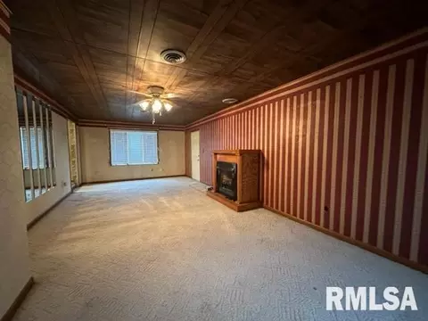 700 S 13th St, Herrin, IL 62948 photo 16