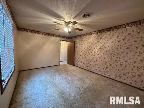 700 S 13th St, Herrin, IL 62948 photo 23