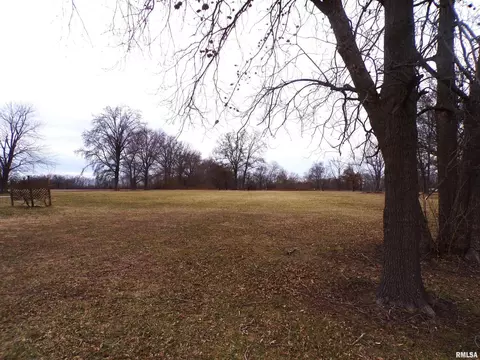 515 S Semi St, Sandoval, IL 62882 photo 27