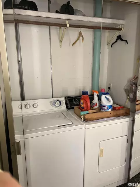 524 W 3rd St, Centralia, IL 62801 photo 26