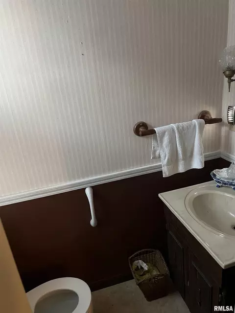 524 W 3rd St, Centralia, IL 62801 photo 21