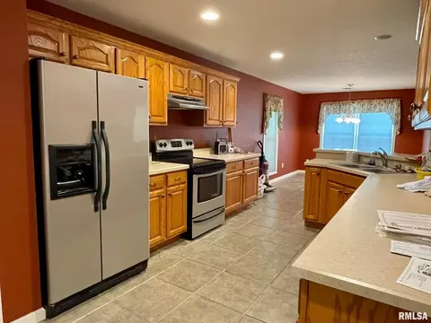 9 Eagle Ln, Metropolis, IL 62960 photo 4
