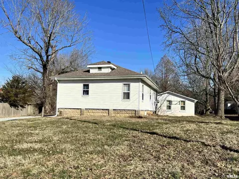 2341 S Illinois Ave, Carbondale, IL 62903