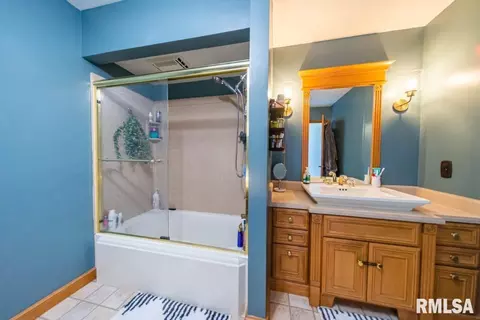 11862 E Wills Rd, Mount Vernon, IL 62864 photo 37
