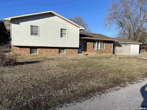 216 Mcdowell Rd, Murphysboro, IL 62966