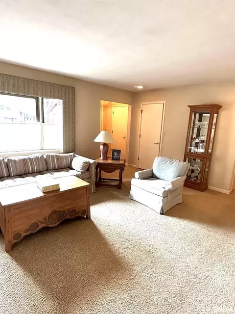 200 Oak Tree Dr, Salem, IL 62881 photo 11
