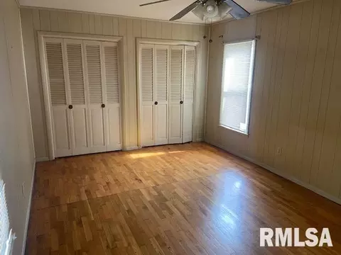 1010 Center St, Benton, IL 62812 photo 15