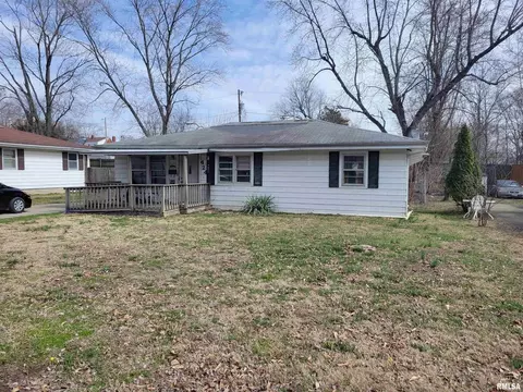 424 S 23rd St, Mount Vernon, IL 62864