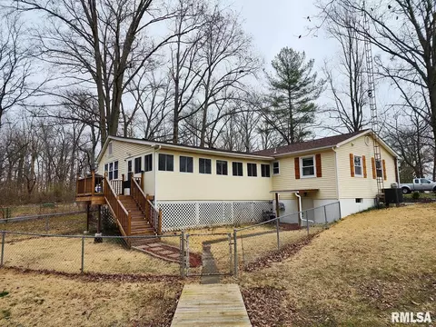 11 Phyllis Dr, Centralia, IL 62801 photo 7