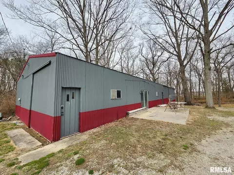 11 Phyllis Dr, Centralia, IL 62801 photo 10