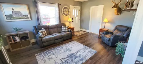 133 Flora Ave, Flora, IL 62839 photo 7