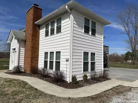 2593 Business Hwy 13 Rd, Murphysboro, IL 62966
