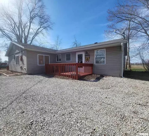 8152 Brubaker Rd, Iuka, IL 62849 photo 2