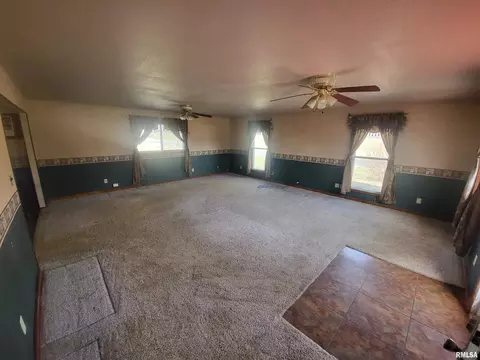 8152 Brubaker Rd, Iuka, IL 62849 photo 5