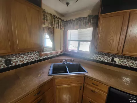 8152 Brubaker Rd, Iuka, IL 62849 photo 12