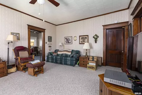 121 S 11th St, Herrin, IL 62948 photo 8