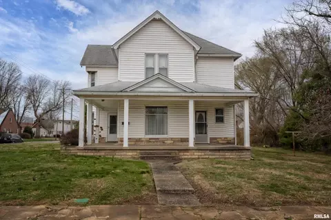 121 S 11th St, Herrin, IL 62948 photo 1