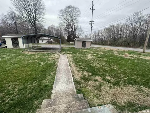 401 S 30th St, Herrin, IL 62948 photo 11