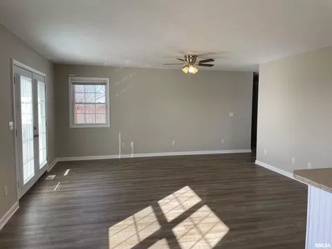 407 Empress Ln, Herrin, IL 62948 photo 16