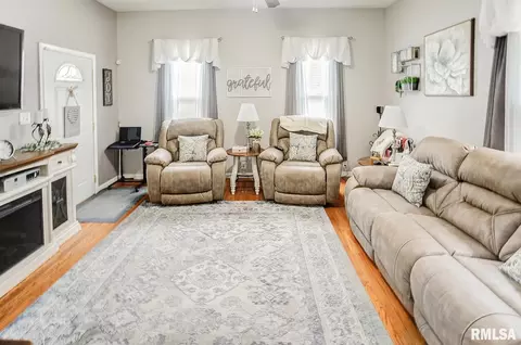 311 S Cherry St, Centralia, IL 62801 photo 15