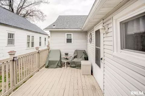 311 S Cherry St, Centralia, IL 62801 photo 5