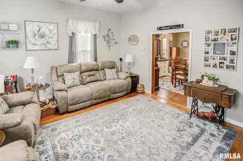 311 S Cherry St, Centralia, IL 62801 photo 12