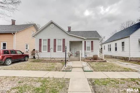 311 S Cherry St, Centralia, IL 62801 photo 1
