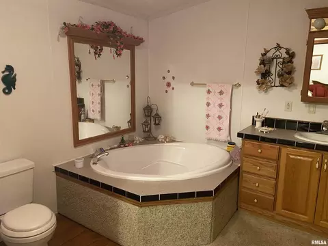 9655 Bethleham Rd, Marion, IL 62959 photo 19