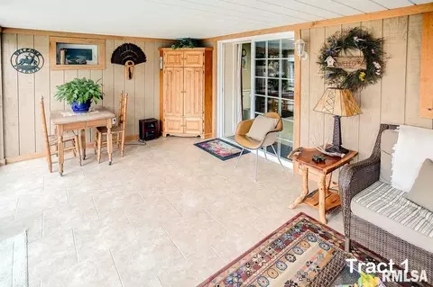 12280 E Night Rd, Dix, IL 62830 photo 26
