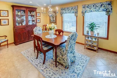 12280 E Night Rd, Dix, IL 62830 photo 9