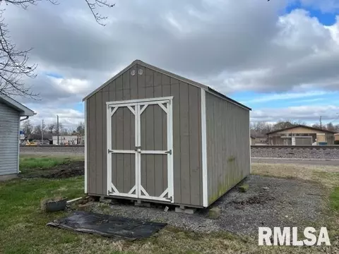908 N Granite St, Marion, IL 62959 photo 4