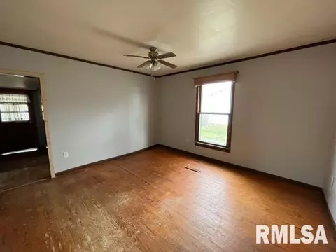 908 N Granite St, Marion, IL 62959 photo 10