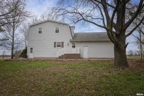 1203 Golf Course Rd, Marion, IL 62959 photo 2