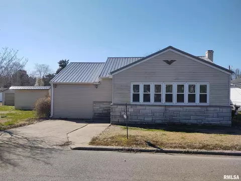 604 E Washington St, Karnak, IL 62956