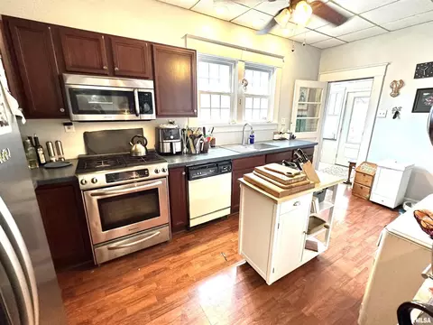 129 N Beech, Centralia, IL 62801 photo 10