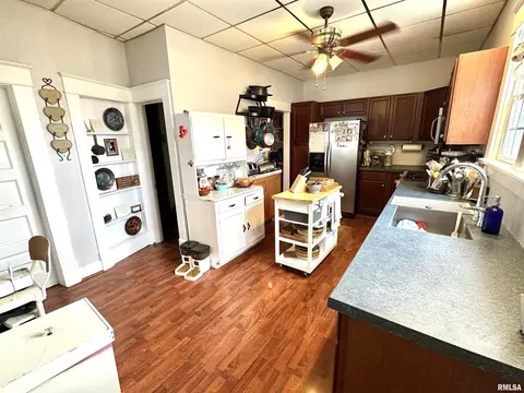 129 N Beech, Centralia, IL 62801 photo 12