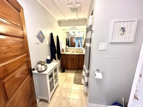 129 N Beech, Centralia, IL 62801 photo 17