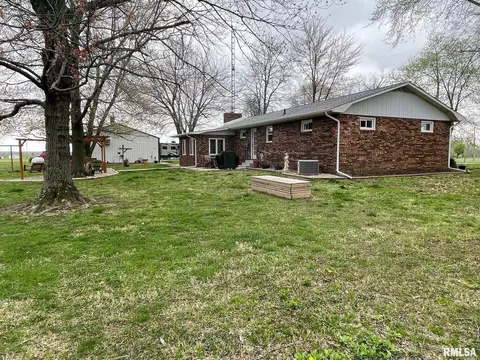 8812 Baxter Rd, Benton, IL 62812 photo 13