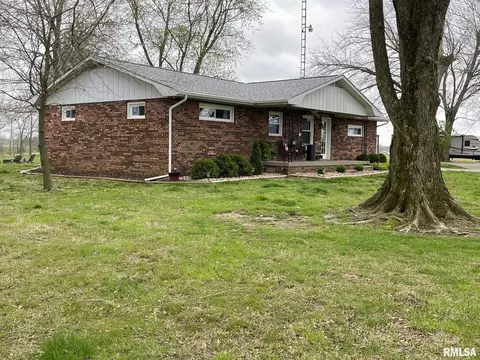 8812 Baxter Rd, Benton, IL 62812 photo 14