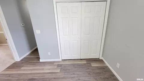 911 Lamson St, Flora, IL 62839 photo 57