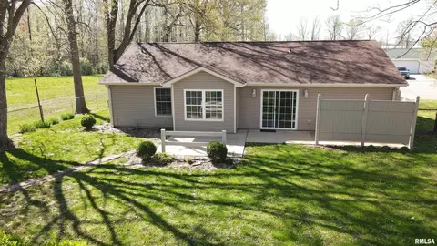 1504 Nathan Dr, Marion, IL 62959 photo 4