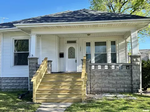 1922 Pine St, Murphysboro, IL 62966 photo 1