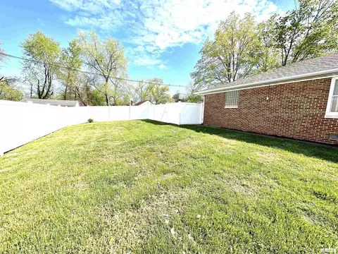 502 Davis, Centralia, IL 62801 photo 3