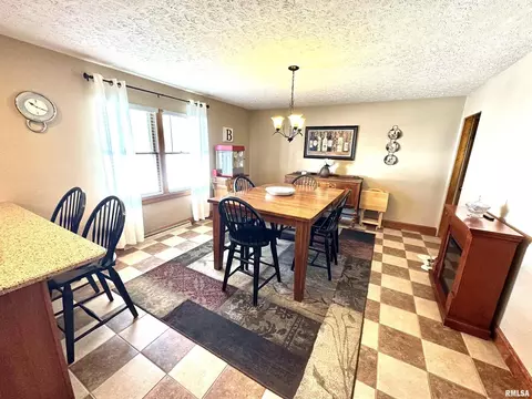 502 Davis, Centralia, IL 62801 photo 10