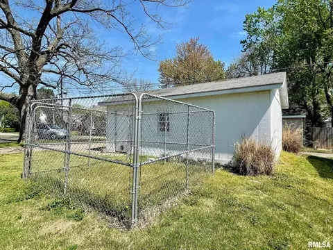105 E 10th St, Metropolis, IL 62960 photo 38