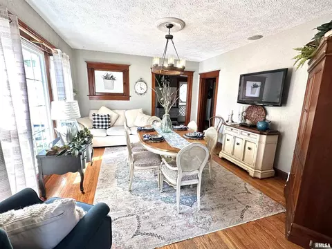 801 E Calumet, Centralia, IL 62801 photo 18
