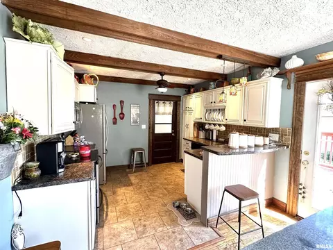 801 E Calumet, Centralia, IL 62801 photo 22